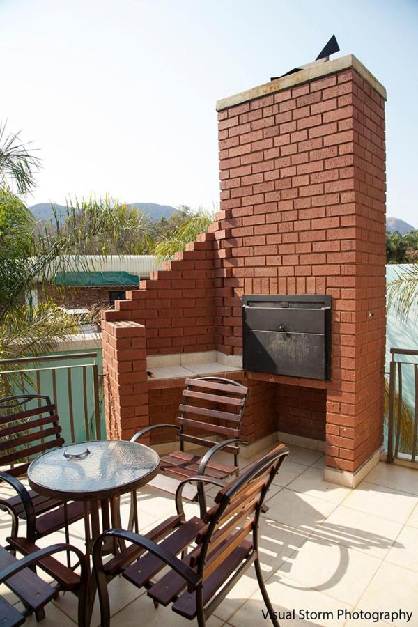 Palm Valley Inn And Day Spa Hartbeespoort Exteriér fotografie